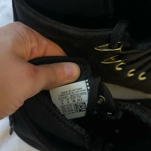 Black High-Top Converse Lunarlon Sneakers with Gold Accents - Picture 4 of 6